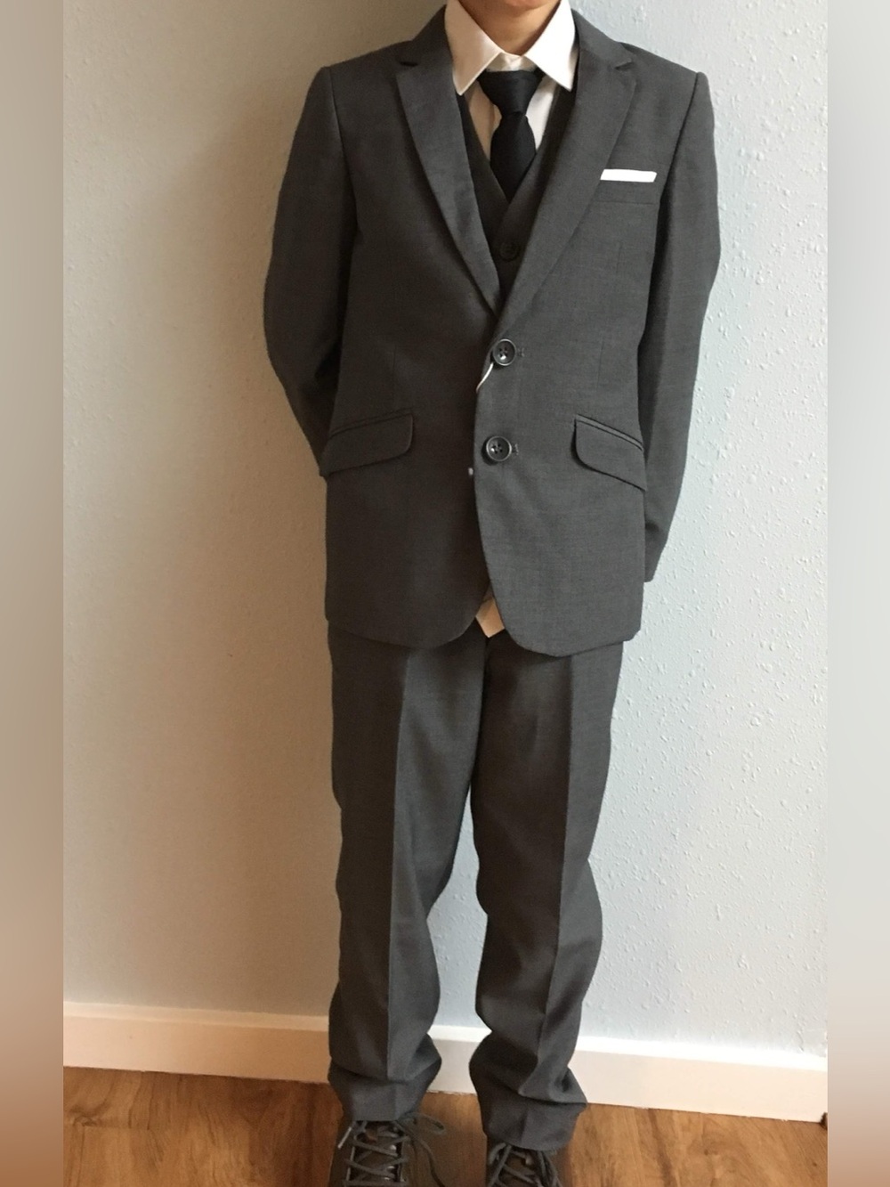 Kids Size 6 Gray Suits set